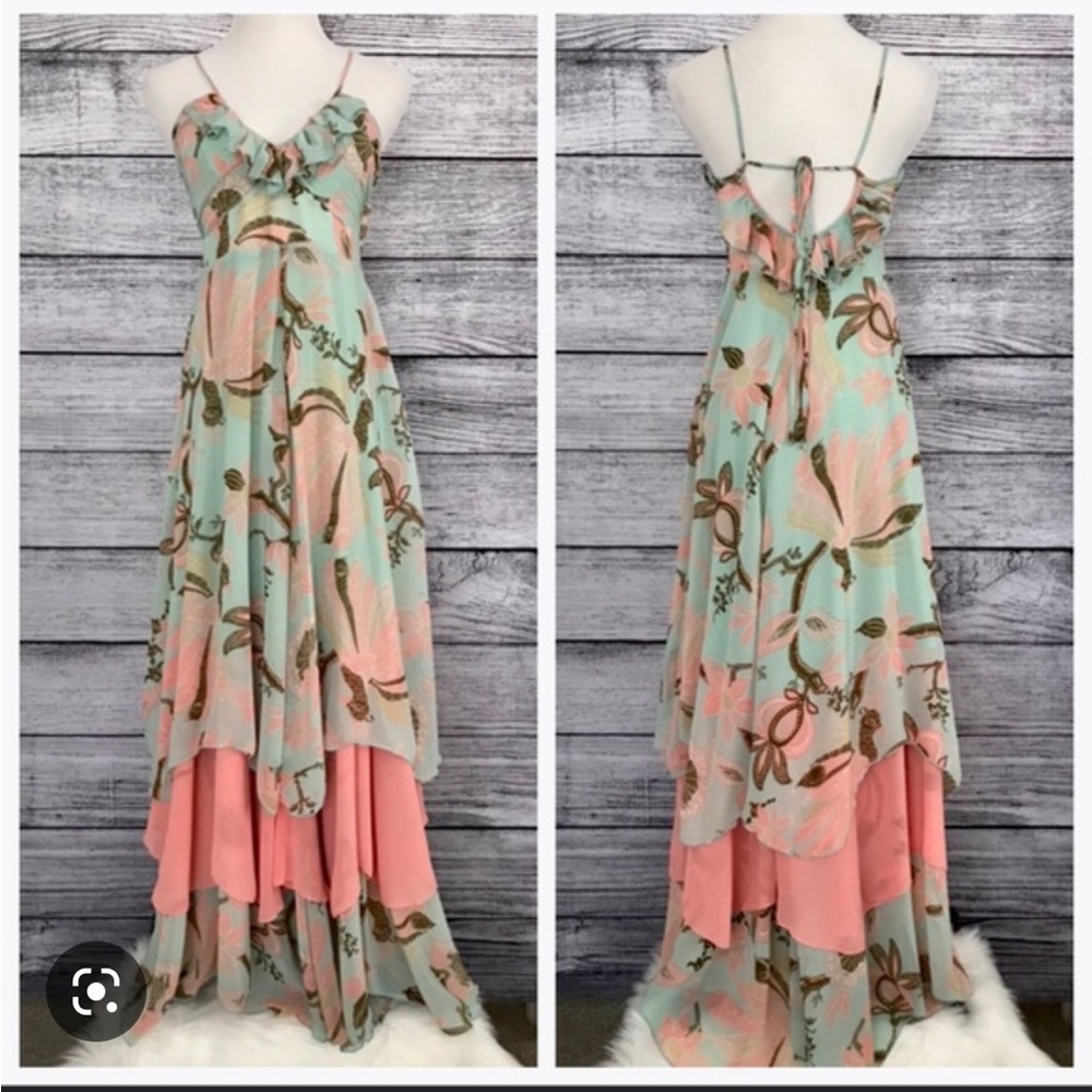 ❌ SOLD ❌ Gorgeous H&M Rare Bohemian Floral maxi dress